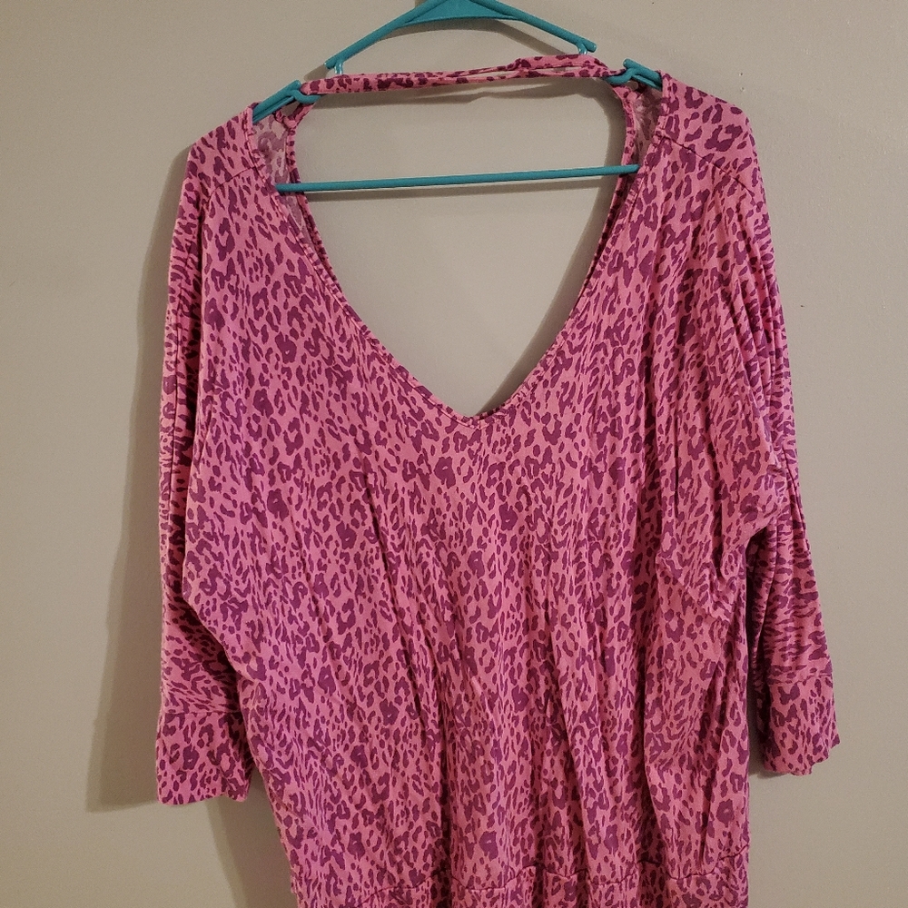 Torrid Size 1 shirt